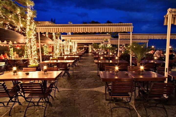 The Valley Resort Hotel Cimenyan Экстерьер фото